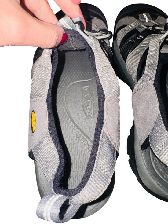 Keen Mens Newport H2 Sandals 13 Grey Black Water-Resistant Outdoor Hiking Sandal main image 12